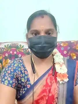 Snapshot of Tamil_Pallavi chatting on 01-11-26, 05:31 Tamil Pallavi online show from 01-11-26, 05:31