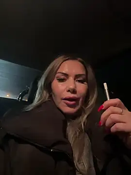 AnikaSunshine online show from 12-19-25, 06:21