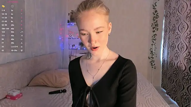 MaireLanda online show from 05-06-26, 04:16