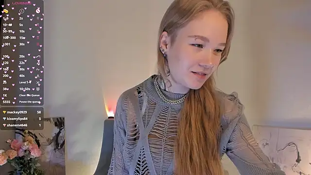 Snapshot of MaireLanda chatting on 12-21-25, 04:14 MaireLanda online show from 12-21-25, 04:14