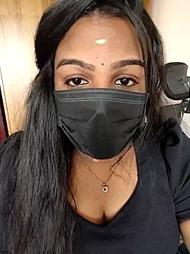 Snapshot of Tamil_Shara chatting on 05-18-26, 09:14 Tamil Shara online show from 05-18-26, 09:14