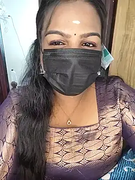 Snapshot of Tamil_Shara chatting on 05-21-26, 08:01 Tamil Shara online show from 05-21-26, 08:01