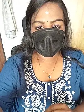 Snapshot of Tamil_Shara chatting on 07-18-26, 11:52 Tamil Shara online show from 07-18-26, 11:52