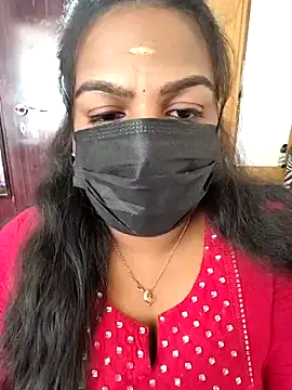 Snapshot of Tamil_Shara chatting on 02-01-26, 08:45 Tamil Shara online show from 02-01-26, 08:45