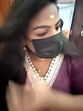 Snapshot of Tamil_Shara chatting on 04-19-26, 02:29 Tamil Shara online show from 04-19-26, 02:29