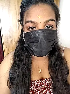 Snapshot of Tamil_Shara chatting on 02-03-26, 06:40 Tamil Shara online show from 02-03-26, 06:40