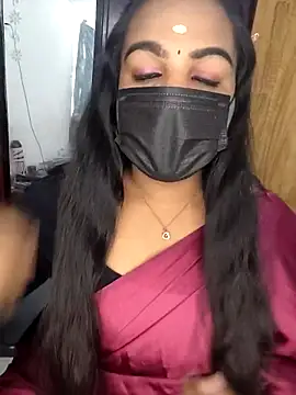 Snapshot of Tamil_Shara chatting on 04-21-26, 07:59 Tamil Shara online show from 04-21-26, 07:59