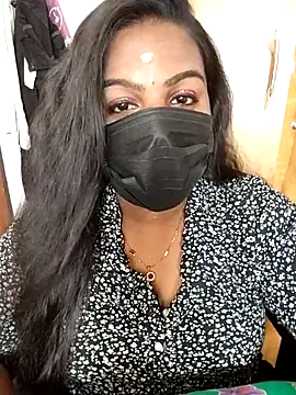 Snapshot of Tamil_Shara chatting on 07-06-26, 05:14 Tamil Shara online show from 07-06-26, 05:14