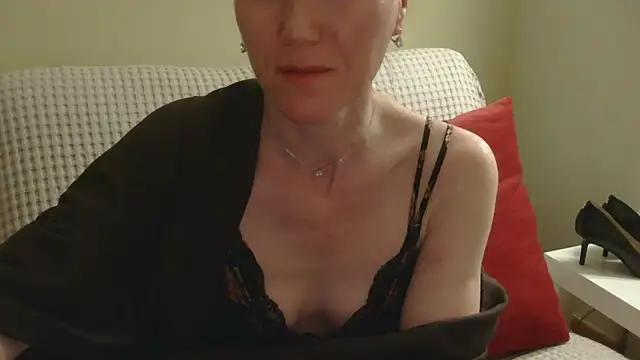 AuroraAG online show from 04-11-26, 09:18