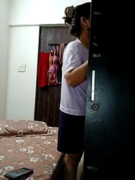 shilpa-singh online show from 04-15-26, 04:44