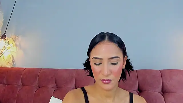 Samantha luv  online show from 01-07-26, 03:00