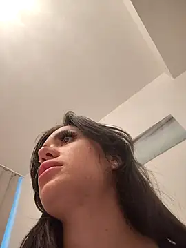 SiennaLuxexx online show from 04-16-26, 11:22