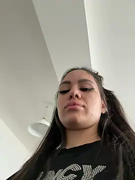 SiennaLuxexx online show from 03-04-26, 01:08