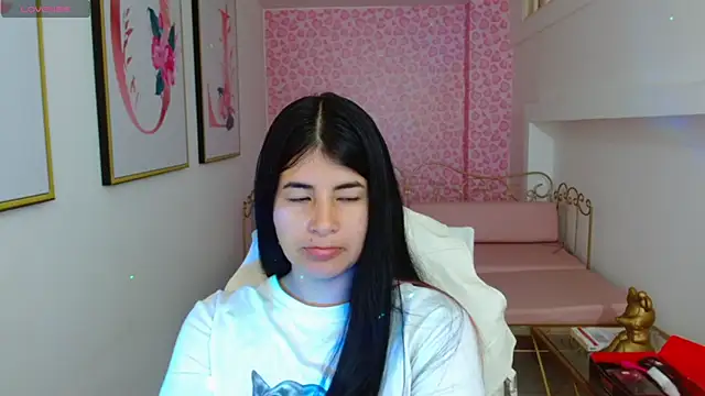 Nina harpper  online show from 04-14-26, 01:10