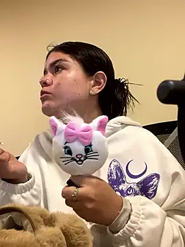 Camila Duarte2 online show from 03-10-26, 01:37