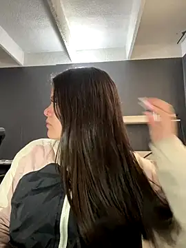 Camila Duarte2 online show from 12-03-25, 12:37