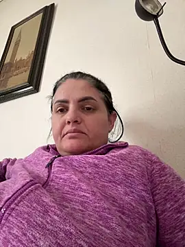 Snapshot of gini92 chatting on 02-01-26, 12:25 gini92 online show from 02-01-26, 12:25