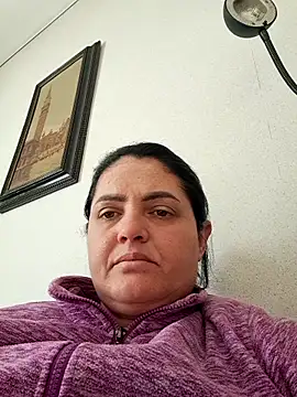 Snapshot of gini92 chatting on 02-05-26, 09:05 gini92 online show from 02-05-26, 09:05