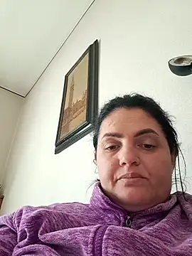 Snapshot of gini92 chatting on 02-11-26, 10:59 gini92 online show from 02-11-26, 10:59