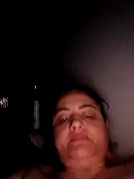 Snapshot of gini92 chatting on 04-05-26, 08:37 gini92 online show from 04-05-26, 08:37