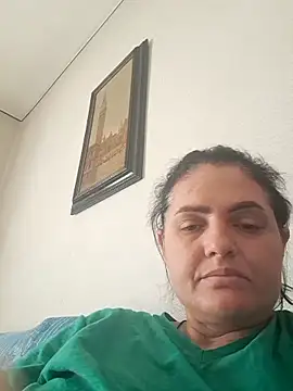 Snapshot of gini92 chatting on 02-23-26, 10:05 gini92 online show from 02-23-26, 10:05