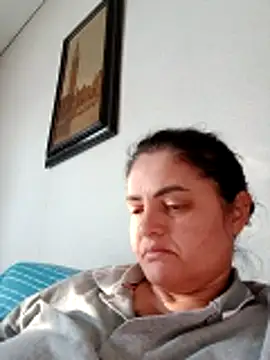 Snapshot of gini92 chatting on 04-03-26, 06:09 gini92 online show from 04-03-26, 06:09