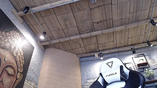 NaughtyNebula online show from 12-05-25, 04:38