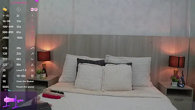 Snapshot of nicol_alvarez chatting on 05-25-26, 11:31 nicol alvarez online show from 05-25-26, 11:31