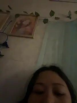 Snapshot of kukunightgirl chatting on 02-14-26, 08:31 kukunightgirl online show from 02-14-26, 08:31