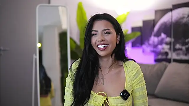 Ivy Trix online show from 03-29-26, 06:20