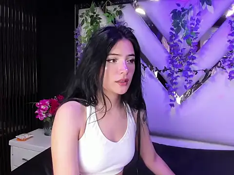 Snapshot of liinzy_rouse69 chatting on 02-21-26, 03:03 liinzy rouse69 online show from 02-21-26, 03:03