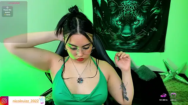 Nicolle Ruizz online show from 06-30-26, 07:25