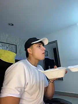 Lander Cruz online show from 02-24-26, 07:59