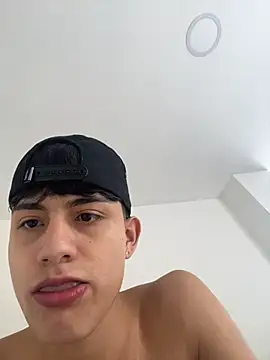 Lander Cruz online show from 05-02-26, 02:44
