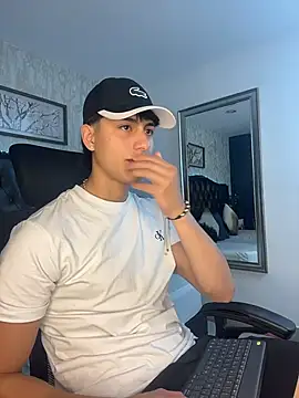 Lander Cruz online show from 02-16-26, 08:29