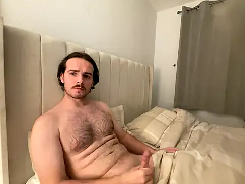 Snapshot of Leofever1 chatting on 12-02-25, 09:27 Leofever1 online show from 12-02-25, 09:27