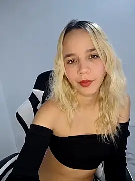 KasumiSophia online show from 03-06-26, 12:22