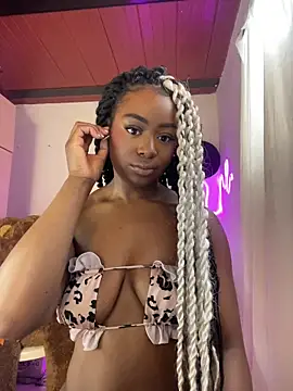 Cynthia es online show from 06-12-26, 01:53