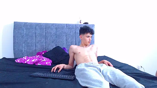 hottie couplee online show from 03-09-26, 11:08