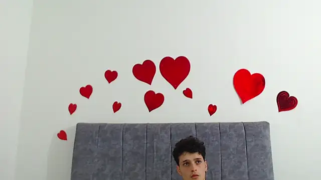hottie couplee online show from 07-23-26, 11:44