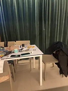 Snapshot of andresbale chatting on 02-07-26, 12:29 andresbale online show from 02-07-26, 12:29