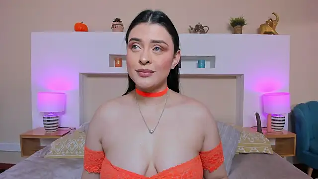 Snapshot of AnikaRomanoff_ chatting on 12-14-25, 02:55 AnikaRomanoff online show from 12-14-25, 02:55