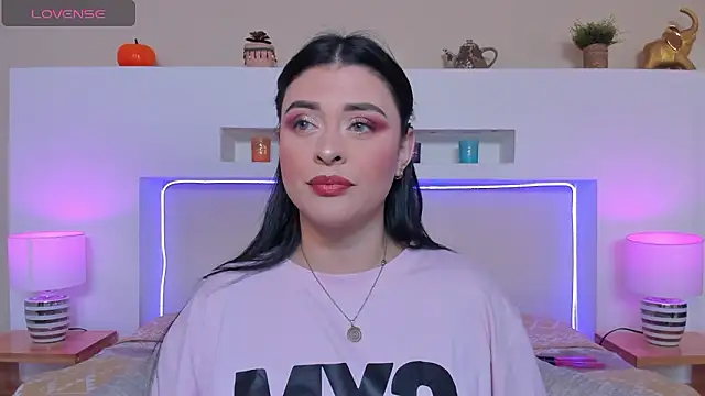 AnikaRomanoff  online show from 02-09-26, 11:52