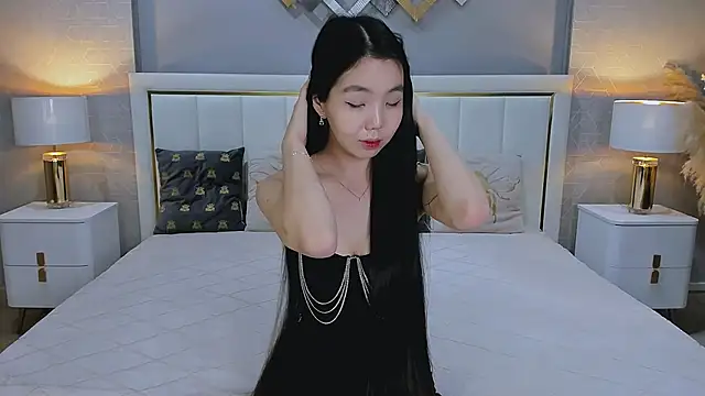 EMILY GREENSON online show from 02-11-26, 07:08