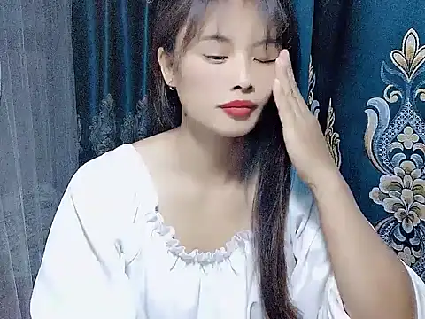 Nana569 online show from 12-15-25, 07:31