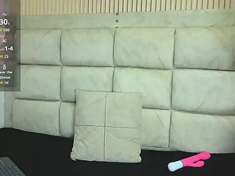 ValeryMorales online show from 12-04-25, 03:27