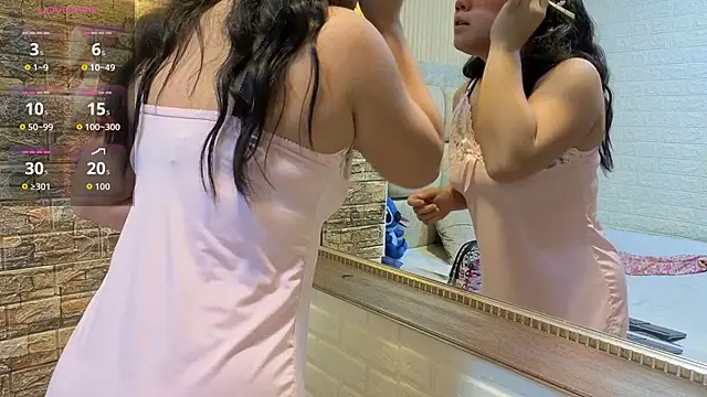 ValeryMorales online show from 12-15-25, 03:23