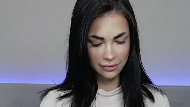 RachaelMils online show from 01-15-26, 03:43