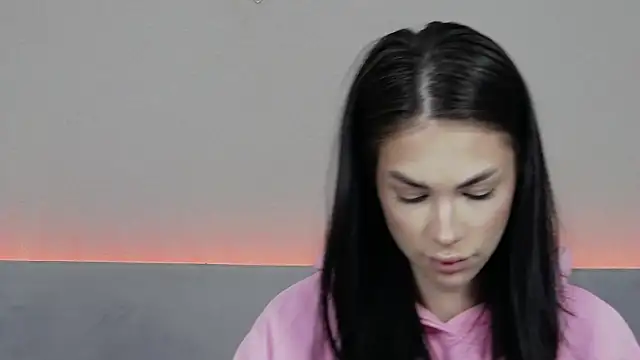 RachaelMils online show from 02-07-26, 03:47