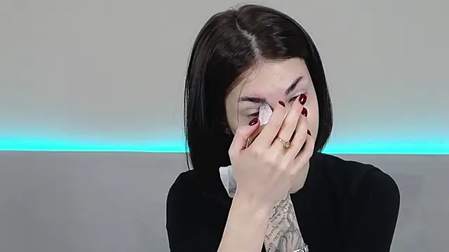 RachaelMils online show from 04-18-26, 03:53